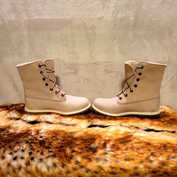 Timberland Authentic Teddy Fleece ~ Fold Down ~ White Sz 7.5 NWT - Picture 7 of 11